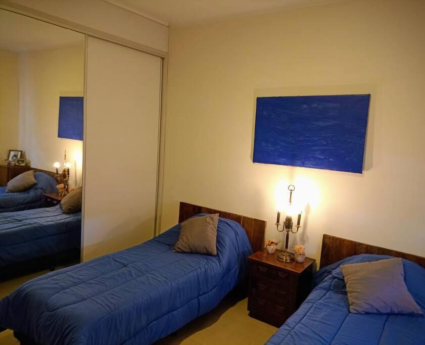 הוילה מנדוזה La Casa De La Puerta Azul מראה חיצוני תמונה