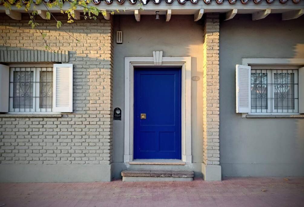 הוילה מנדוזה La Casa De La Puerta Azul מראה חיצוני תמונה
